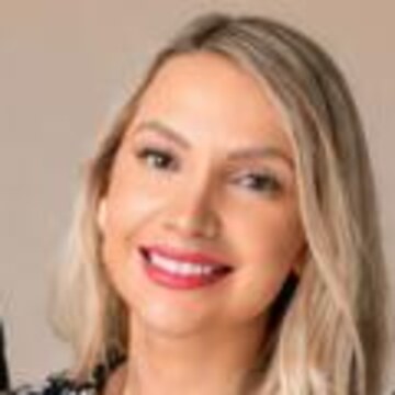 Laura Platts, Relationship Manager